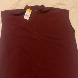 Figs scrub top (burgundy)